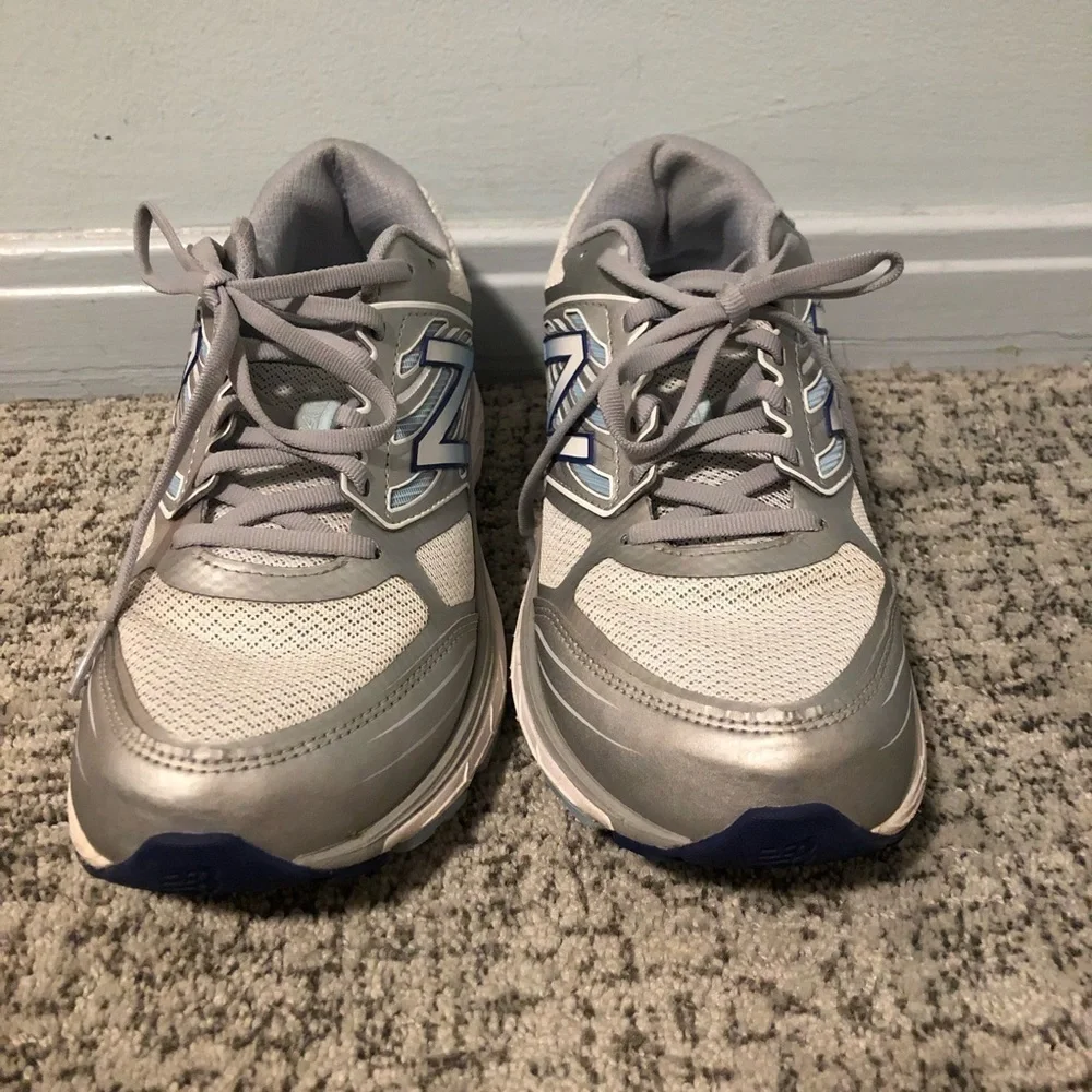 New Balance 1340v3 Gray & Silver Tennis Shoes Size 9.5